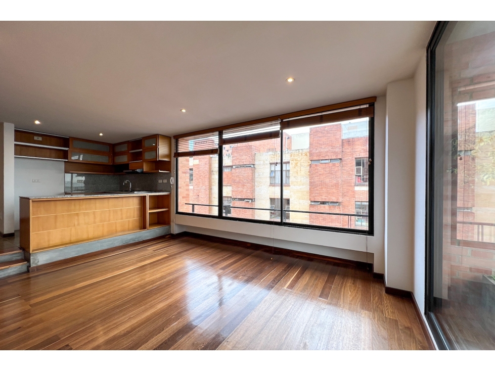 Apartamento Dúplex en venta en Los Rosales — foto 3