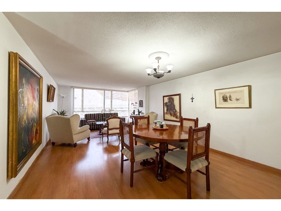 Apartamento con terraza para remodelar en venta en Quinta Camacho — foto 4