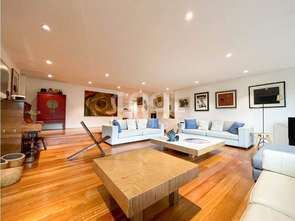 Apartamento con terraza en venta en Los Rosales (3) — foto 2