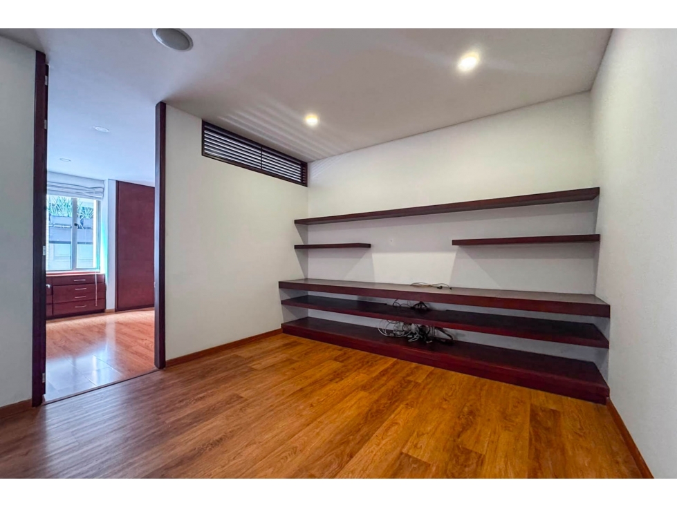 Apartamento en arriendo en Chicó Reservado — foto 2
