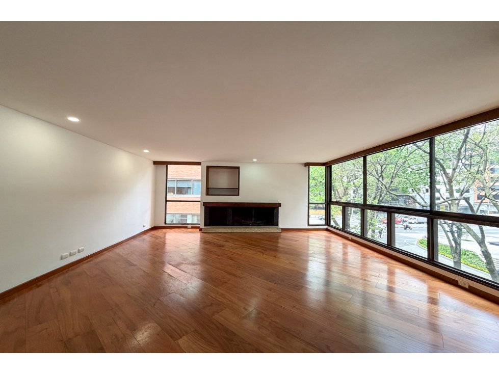 Apartamento en arriendo en El Nogal — foto 2