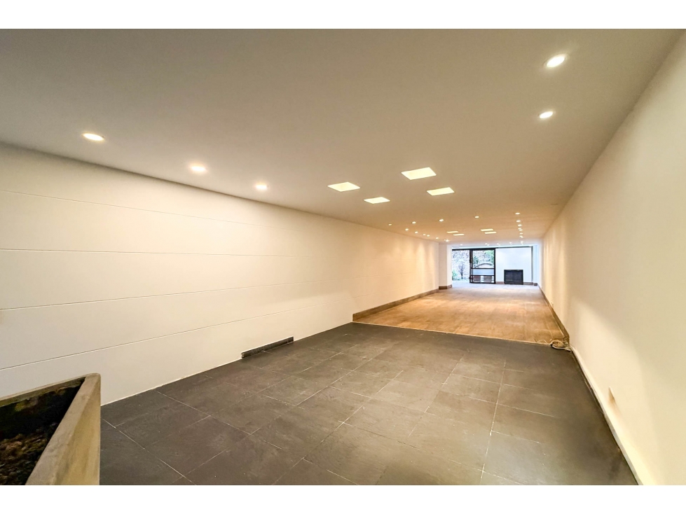 Oficina con terraza en arriendo en Zona G - 3