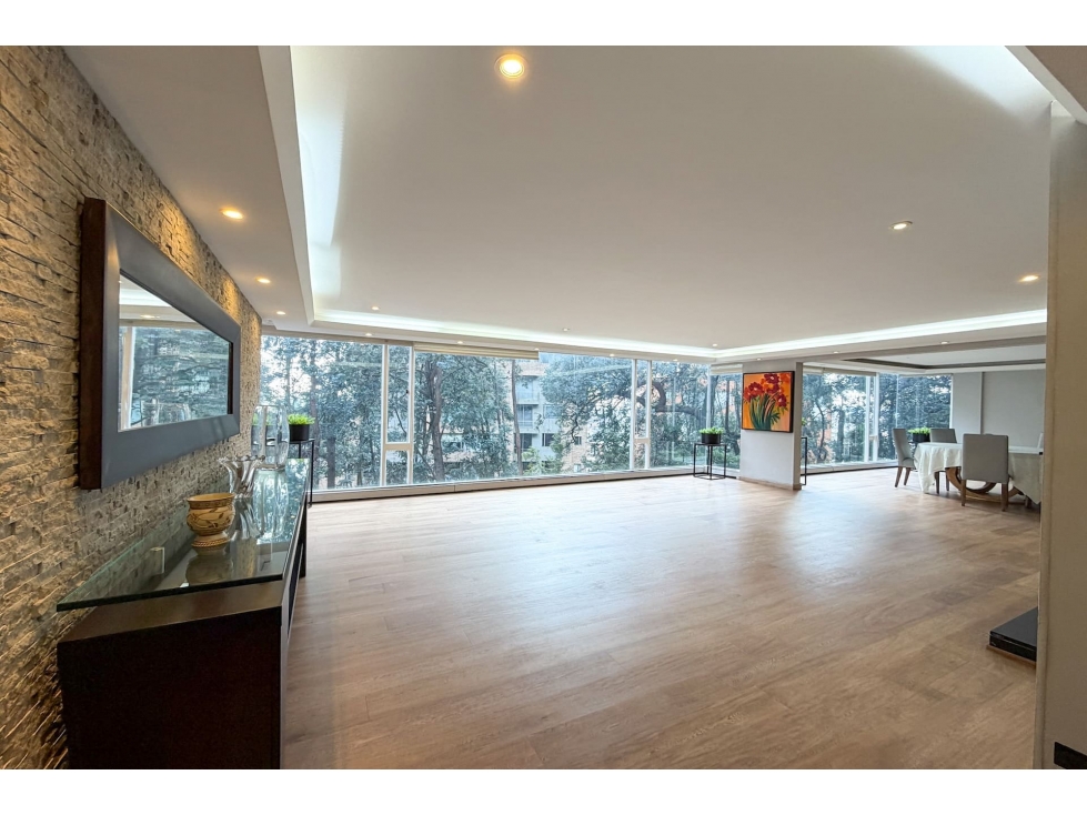 Apartamento Dúplex en venta o arriendo en Altos del Retiro