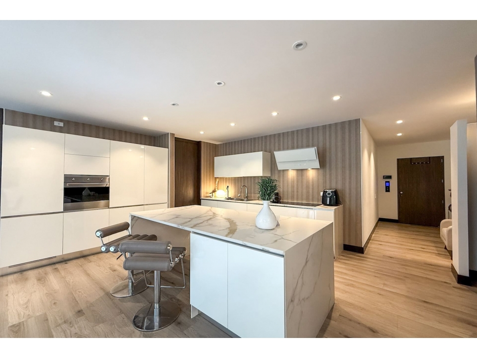 Apartamento moderno con balcón/terraza en venta en Santa Paula — foto 6