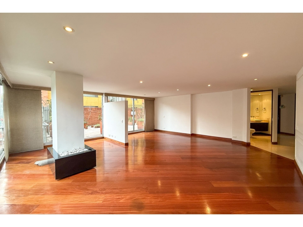 Apartamento con terraza de 72 m² en venta en Santa Paula — foto 3
