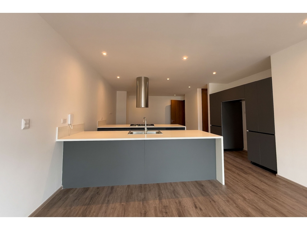 Apartamento moderno en venta o arriendo en Chicó Norte — foto 3