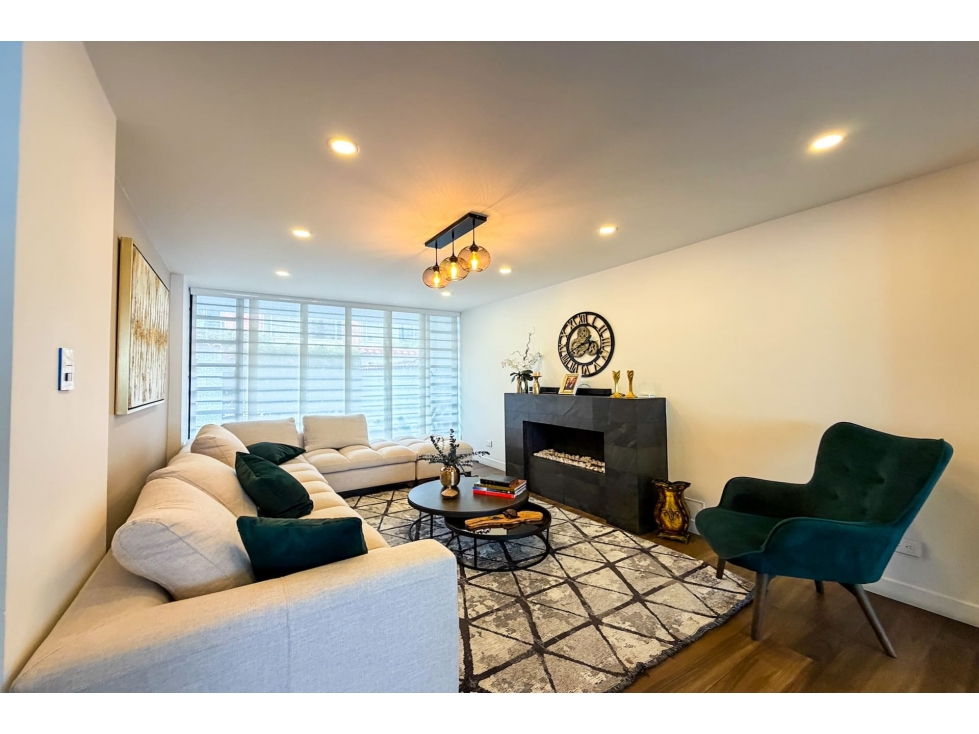 Casa Triplex con terraza en venta en Niza Norte — foto 2