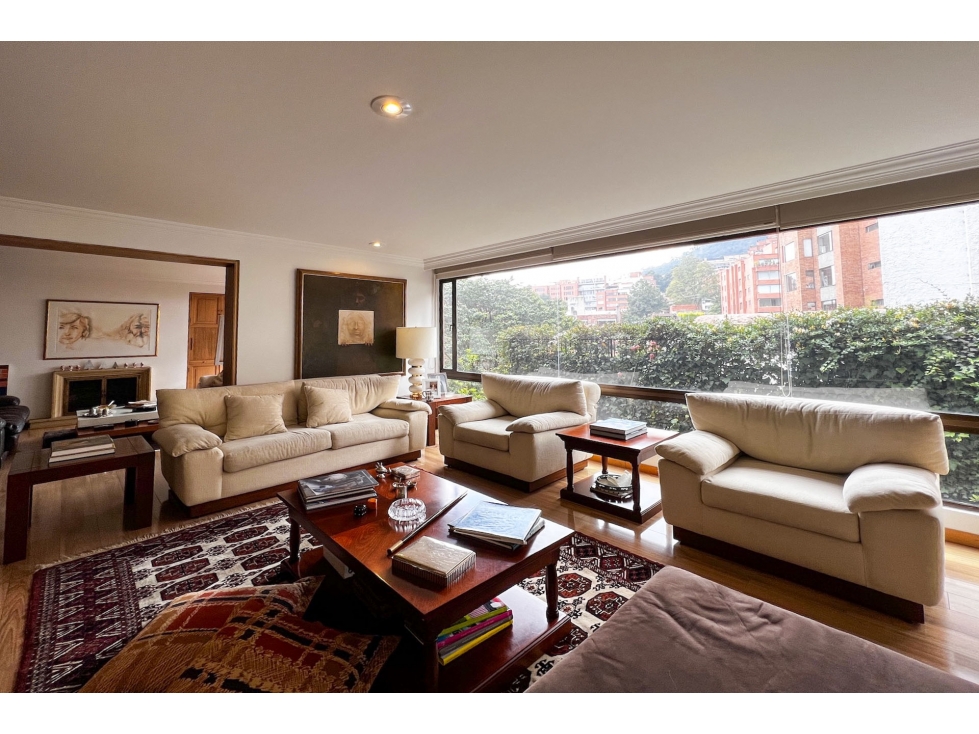 Apartamento en venta en Los Rosales