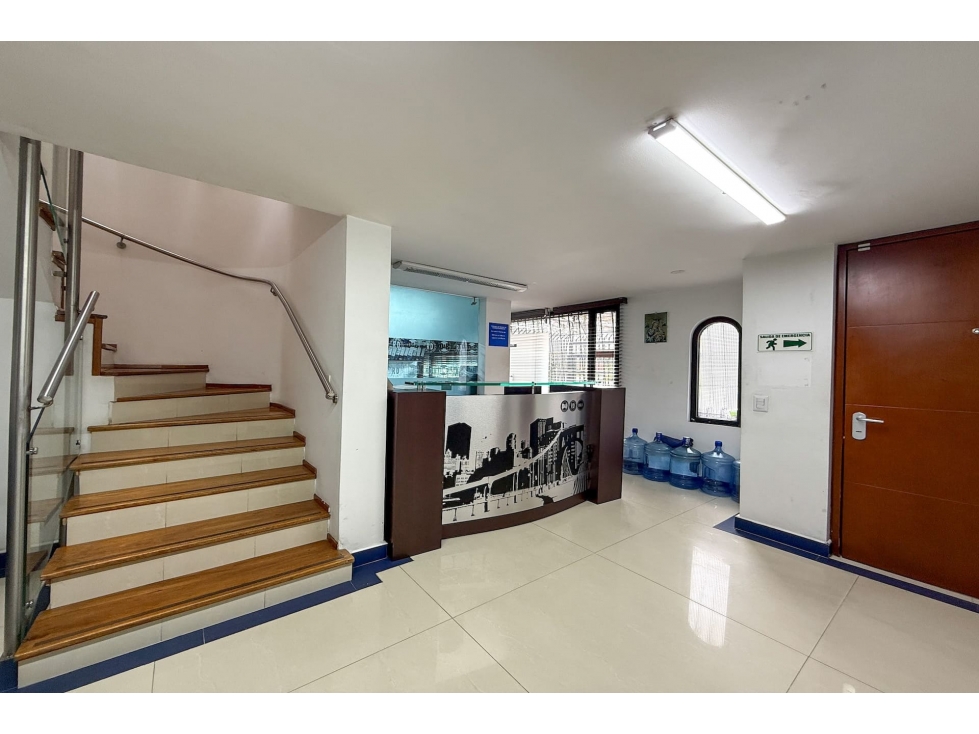 Casa oficina Dúplex con terraza en venta en San Patricio — foto 5