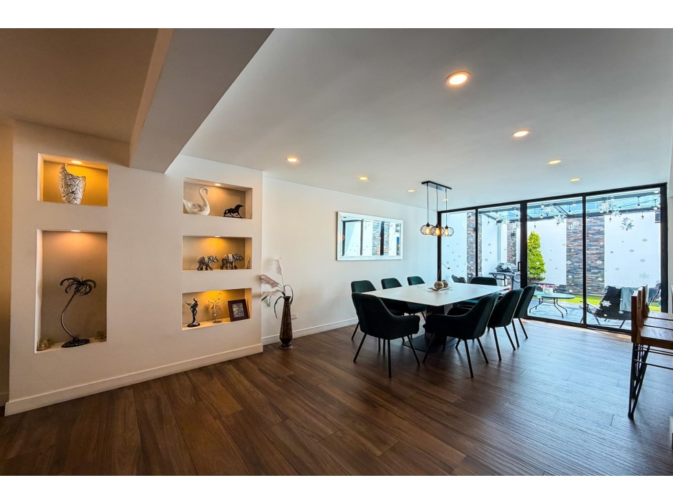 Casa Triplex con terraza en venta en Niza Norte — foto 4