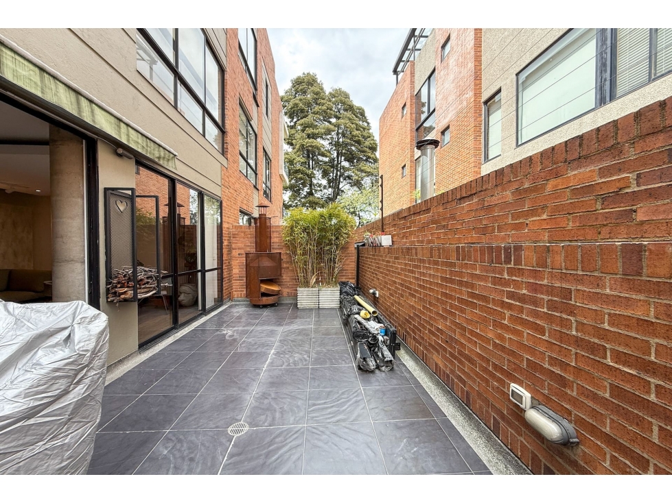 Apartamento con terraza en venta o arriendo en La Calleja Alta — foto 5