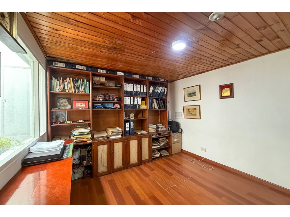 Casa oficina Triplex en venta en Santa Ana Occidental — foto 6