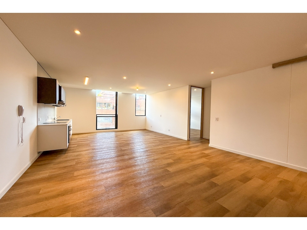 Apartamento moderno en arriendo en Antiguo Country — foto 5