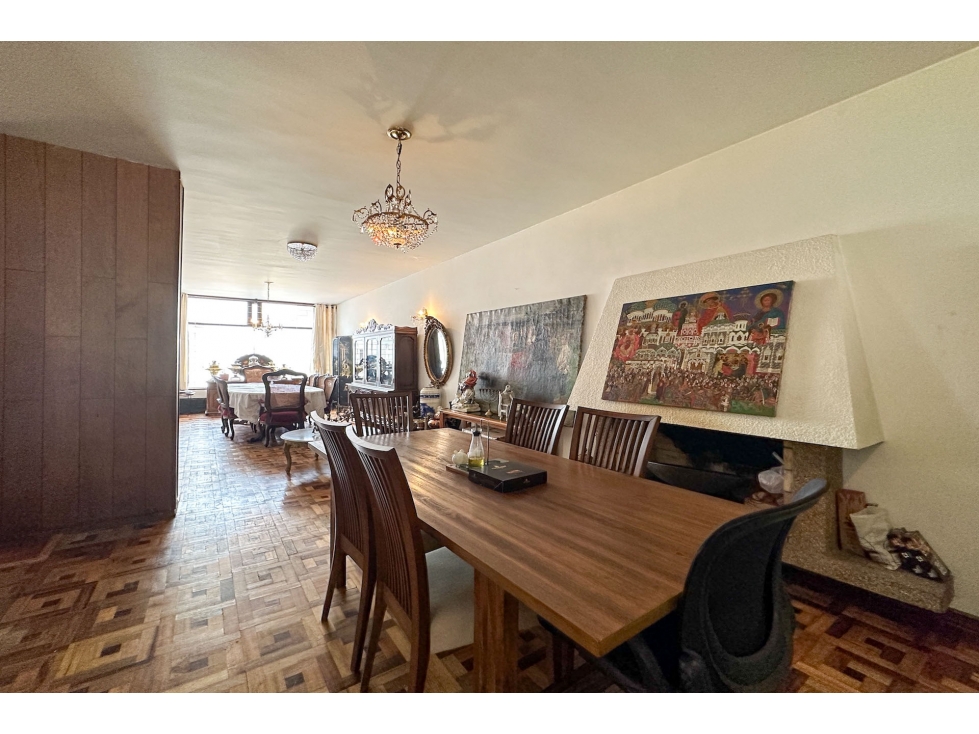 Casa Dúplex en venta en Chicó Reservado