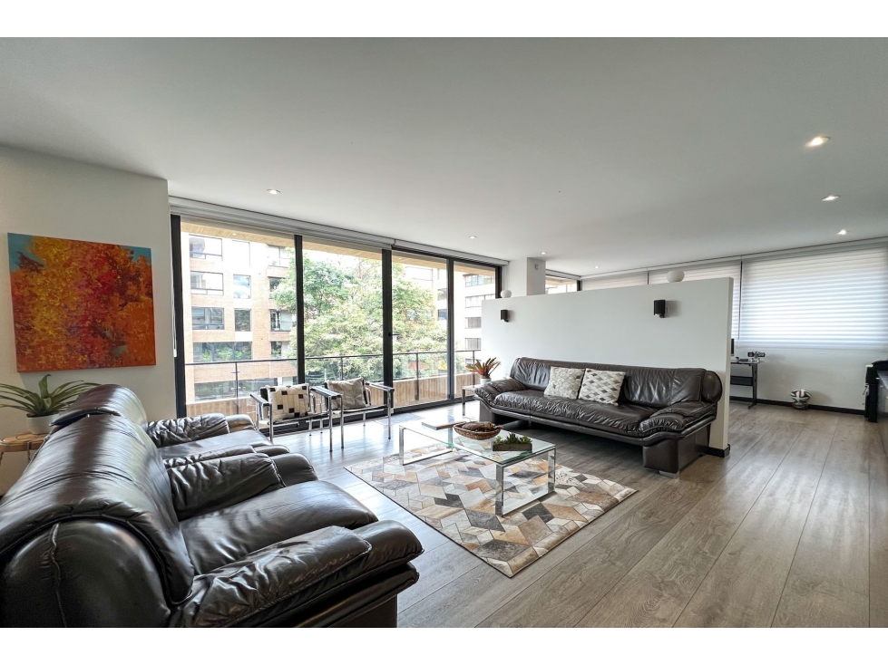 Apartamento en venta o arriendo en Antiguo Country/Virrey