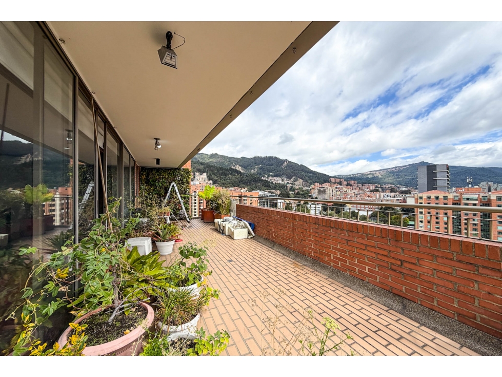 Apartamento Dúplex con terraza en venta en Alameda del Country — foto 5