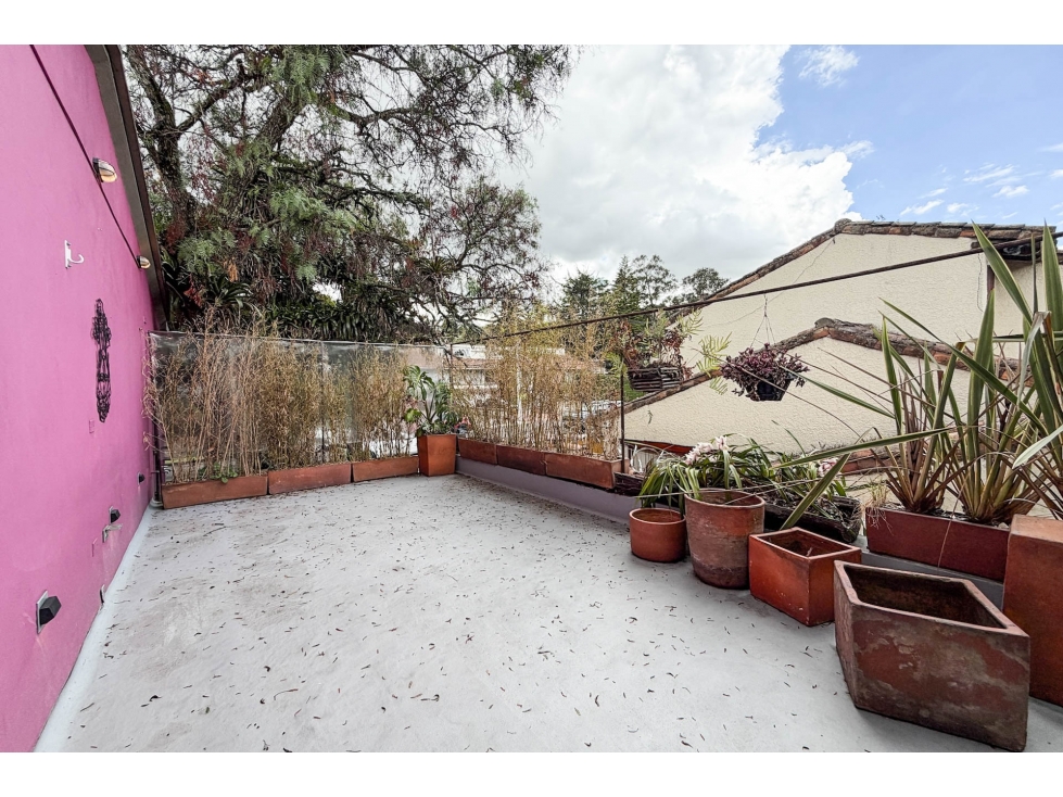 Casa Dúplex con terraza y jardín en arriendo en Niza — foto 5