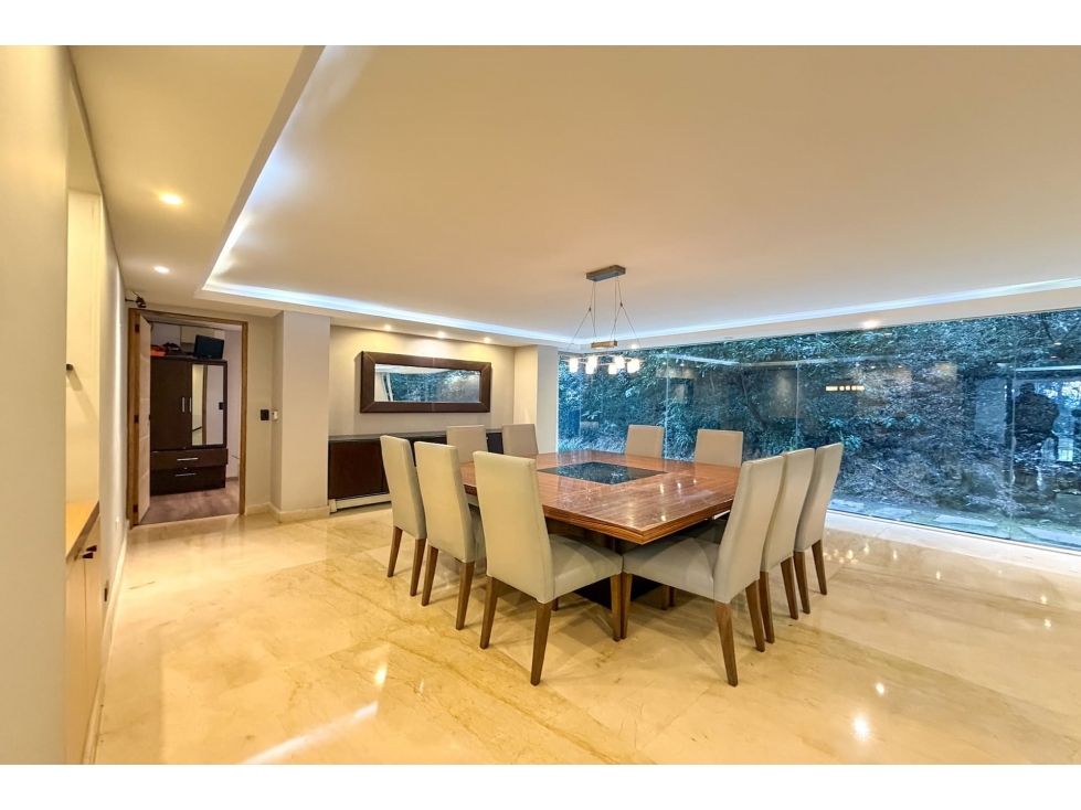 Apartamento Dúplex en venta o arriendo en Altos del Retiro — foto 5