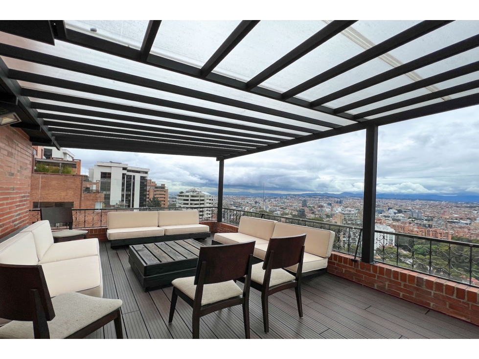 Apartamento con terraza en venta en Chicó Alto — foto 3