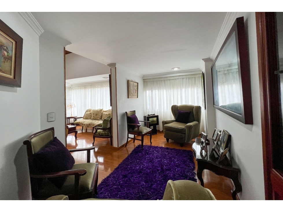 Apartamento Dúplex en venta o arriendo con terraza en Chicó Navarra — foto 2