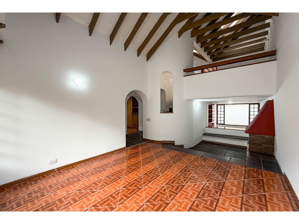 Casa Dúplex con terraza en venta o arriendo en Cedritos — foto 3