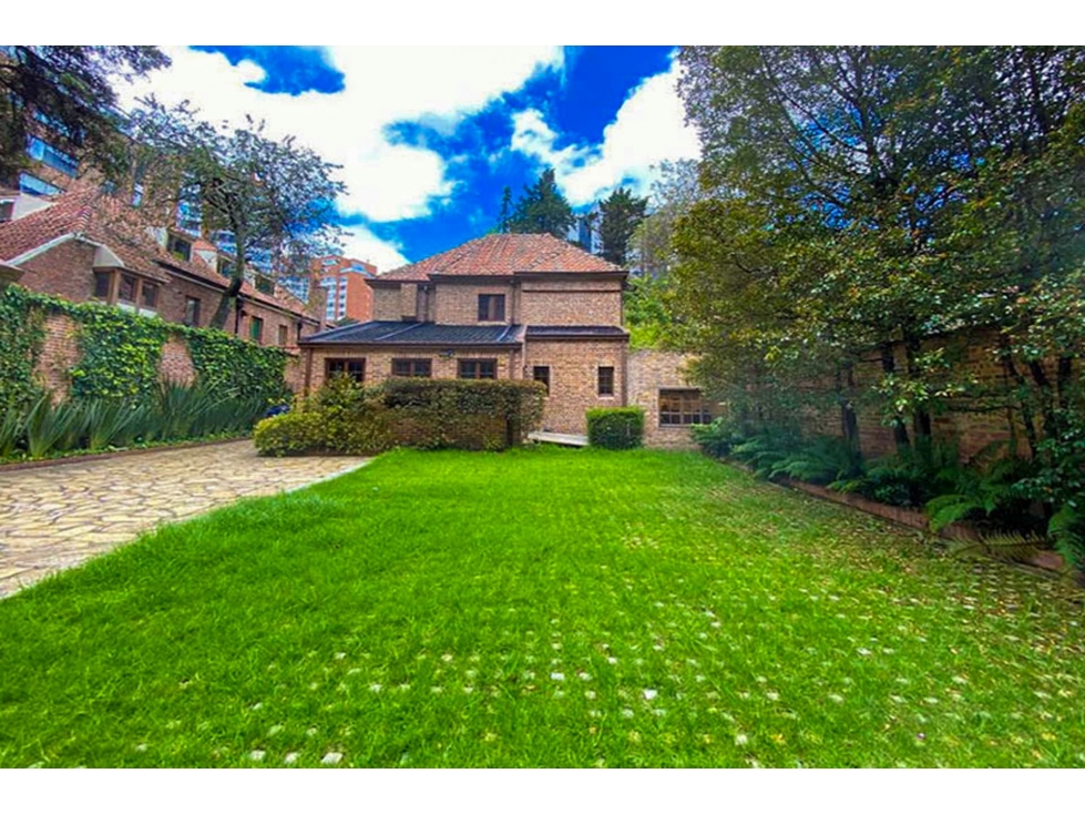 Casa Oficina en venta rentando en El Nogal — foto 4