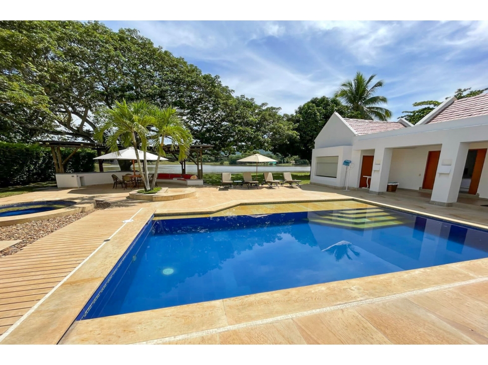 Casa Finca en venta en conjunto Piñalisa - Girardot — foto 2