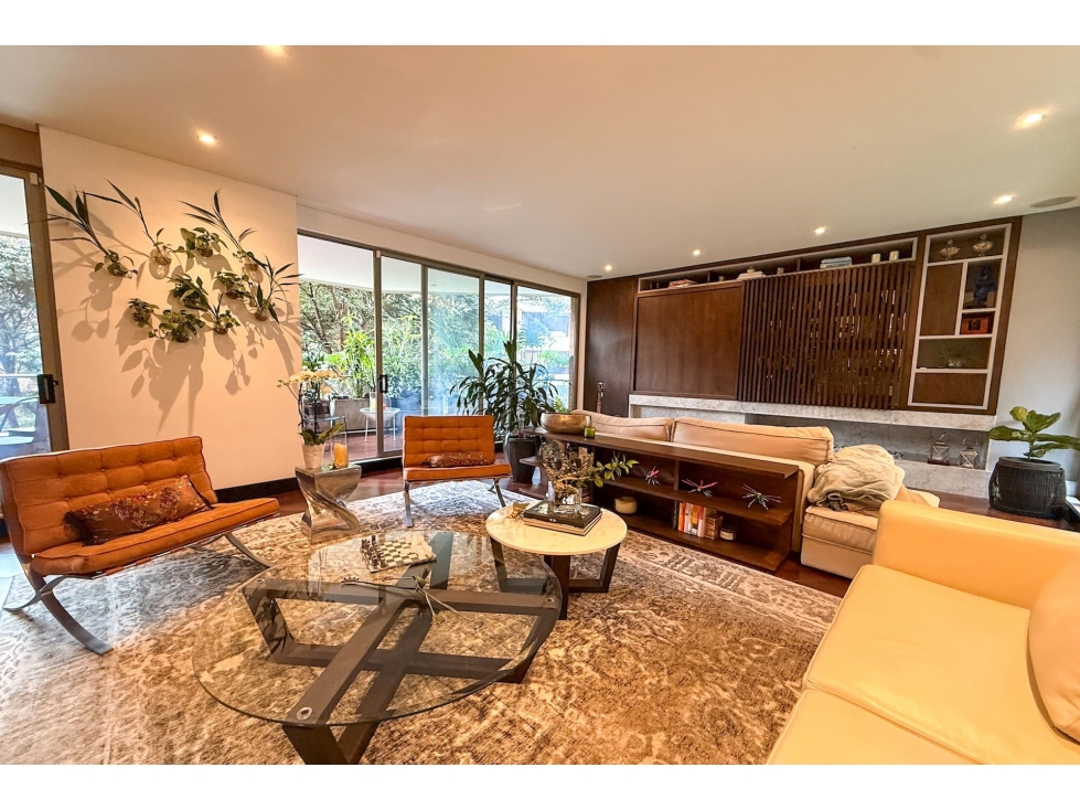 Apartamento con terraza en venta en La Cabrera — foto 2