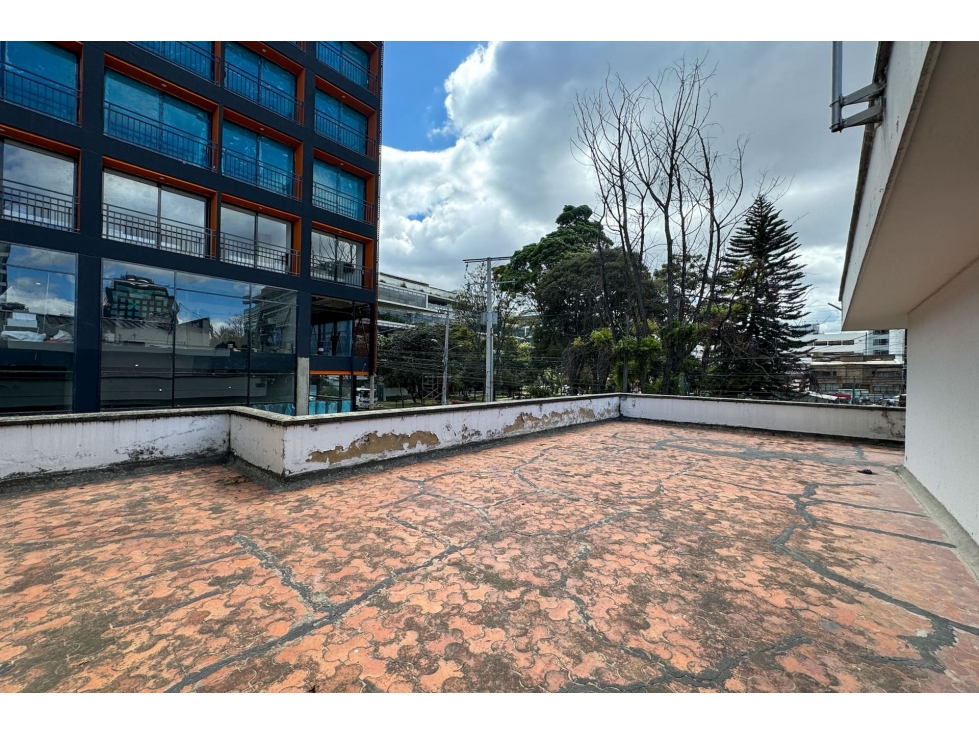 Casa Oficina Dúplex con terraza en venta en Chicó — foto 2