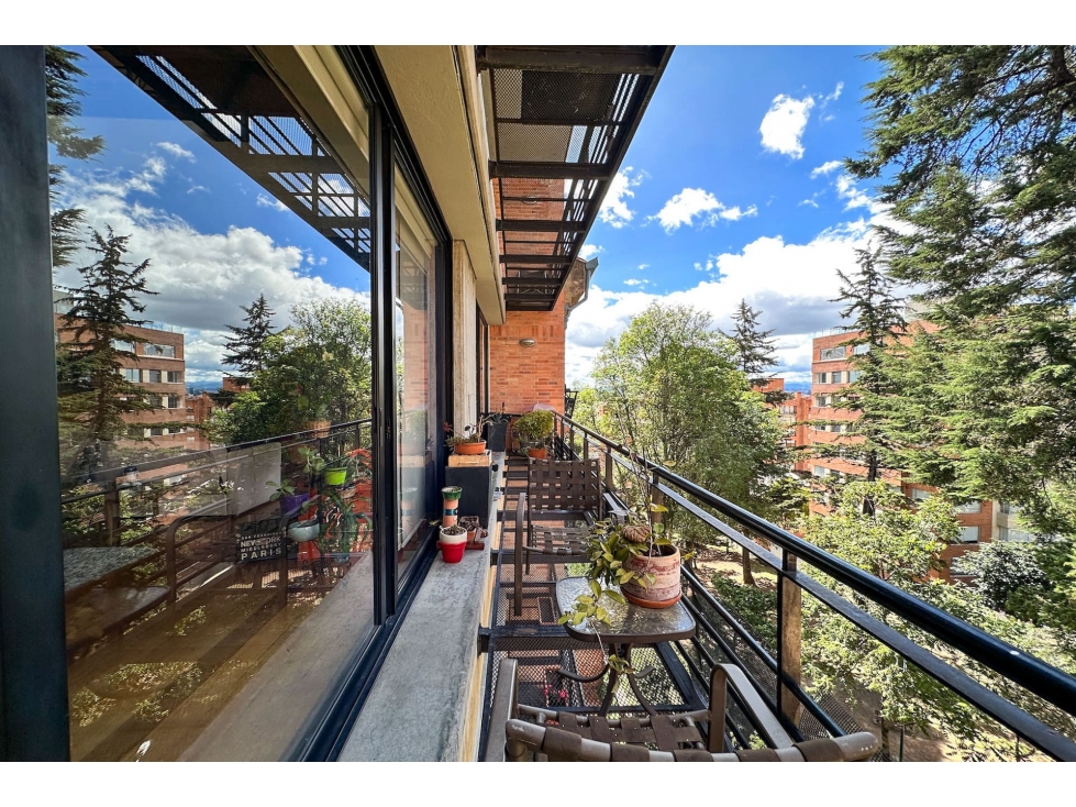 Apartamento Triplex con terraza en venta en Rosales — foto 5