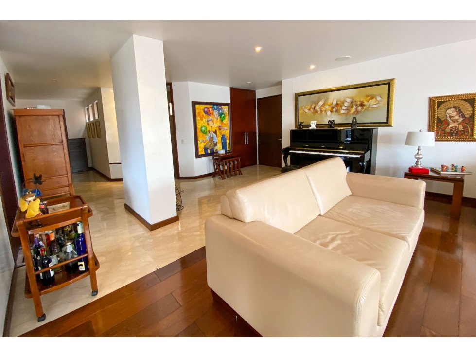 Apartamento con terraza en venta en Chapinero Alto — foto 3