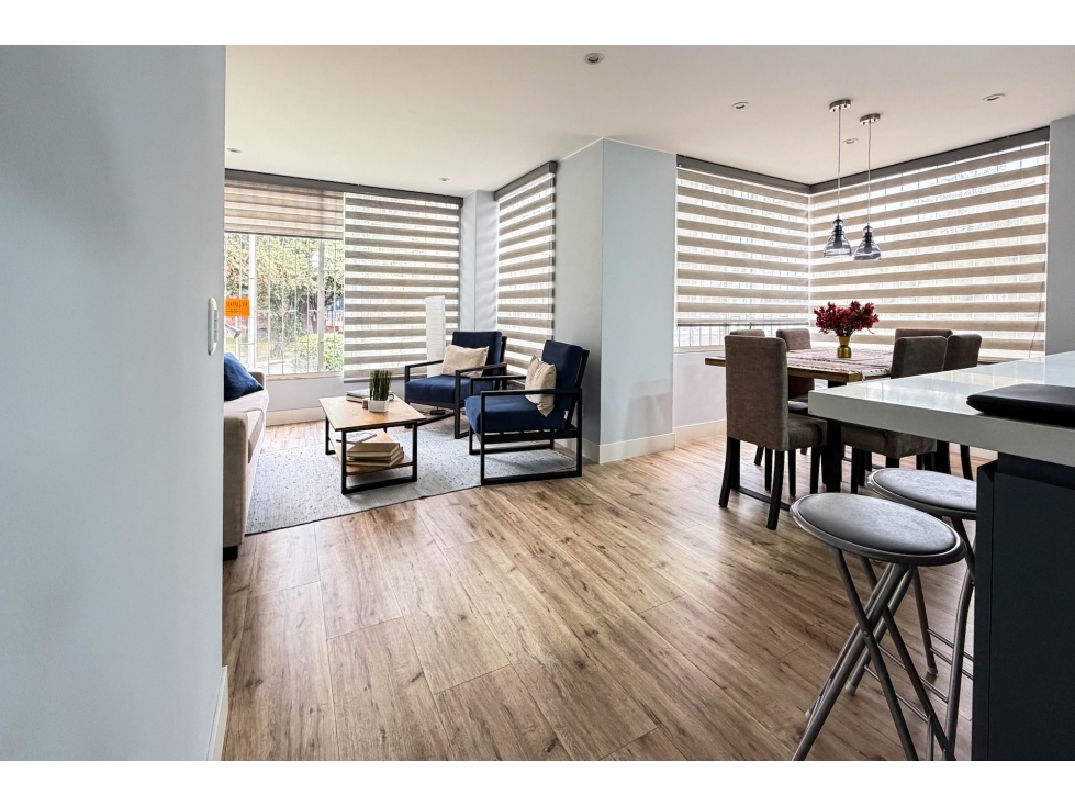 Apartamento en arriendo amoblado en Santa Bárbara Central — foto 4