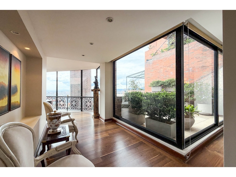 Apartamento con terrazas en venta en Los Rosales — foto 6