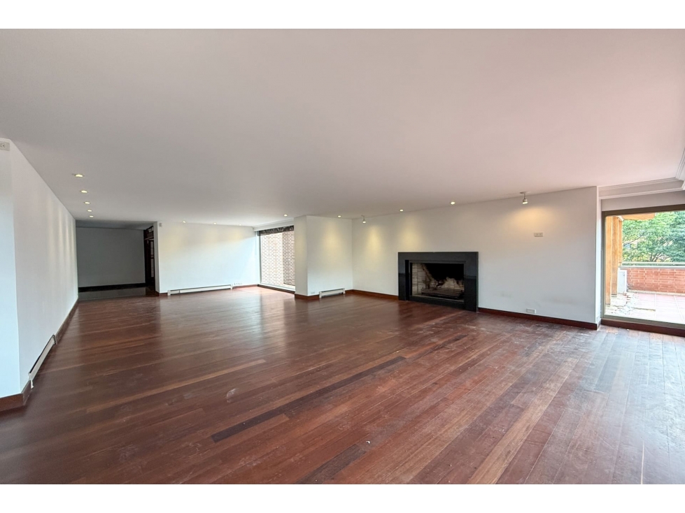 Apartamento Penthouse Dúplex con terraza en venta en El Retiro — foto 2