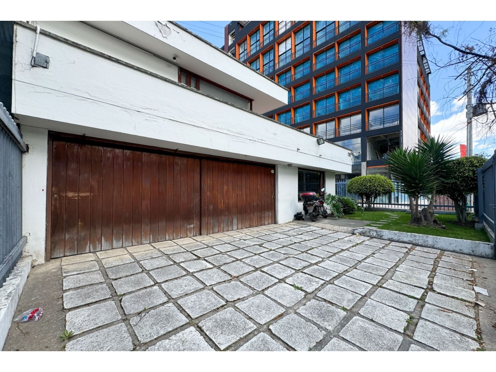Casa Oficina Dúplex con terraza en venta en Chicó — foto 3