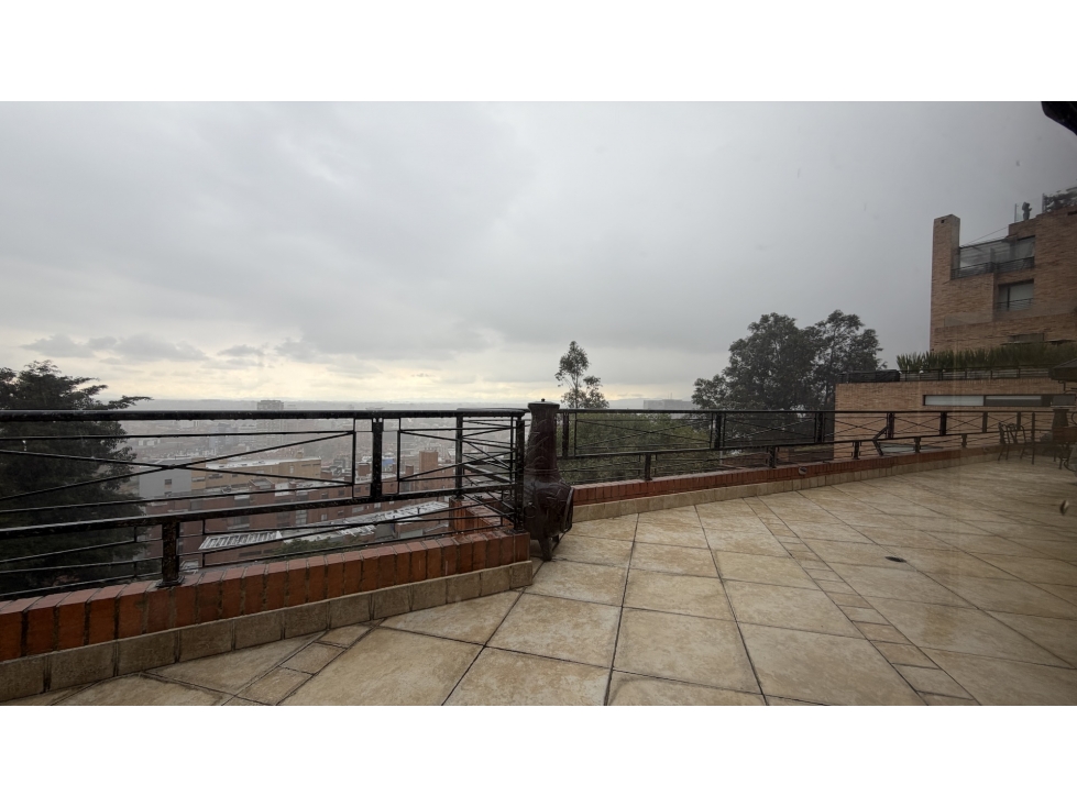 Apartamento con Terraza en venta en Los Rosales — foto 4