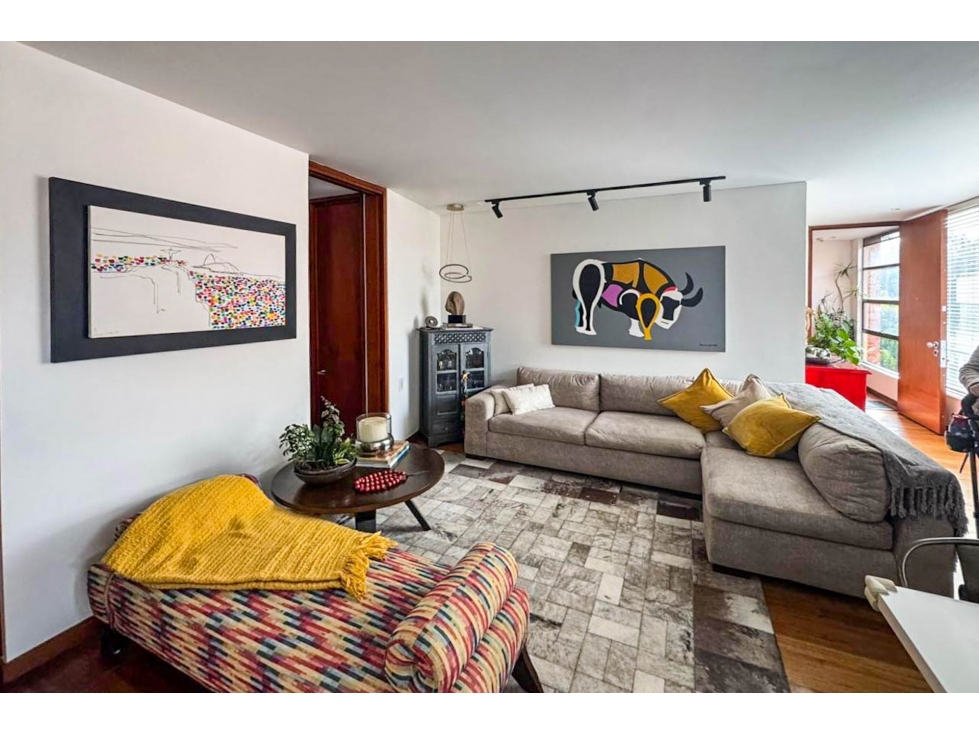 Apartamento amoblado en arriendo en El Virrey
