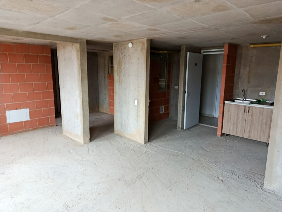 Apartamento en obra gris en venta en Madrid La Prosperidad