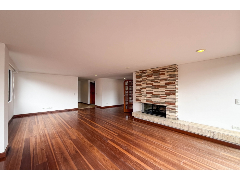 Apartamento con terraza en venta o arriendo en Chicó — foto 3