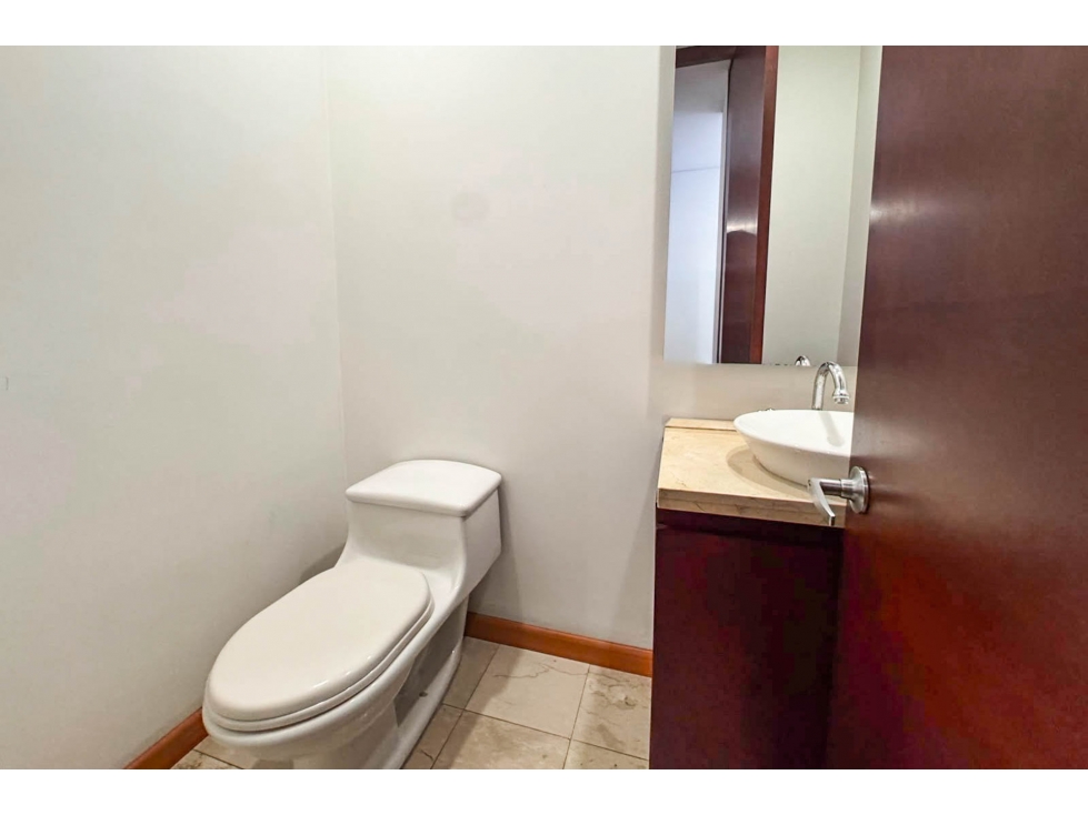 Apartamento en arriendo en Chicó Reservado — foto 4