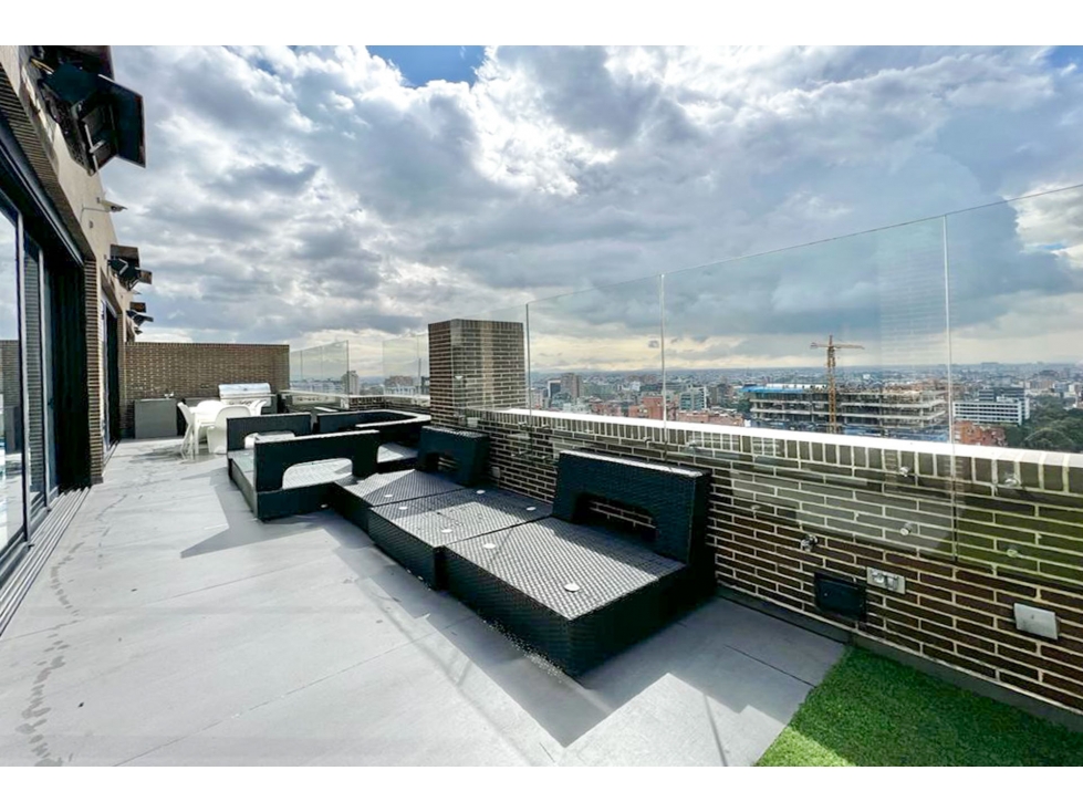 Apartamento con terraza en venta en Rosales Bajo — foto 2
