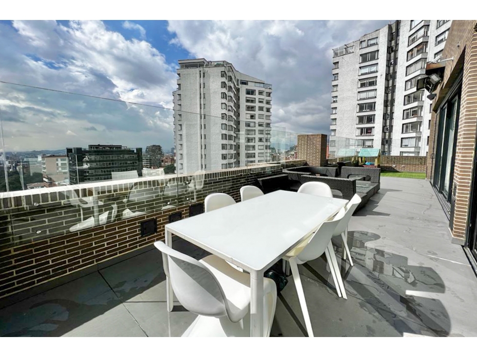 Apartamento con terraza en venta en Rosales Bajo — foto 4