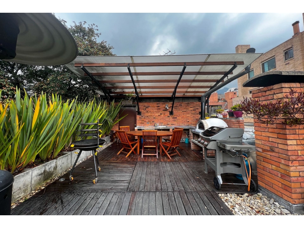 Apartamento Dúplex con terraza en venta en El Nogal — foto 2