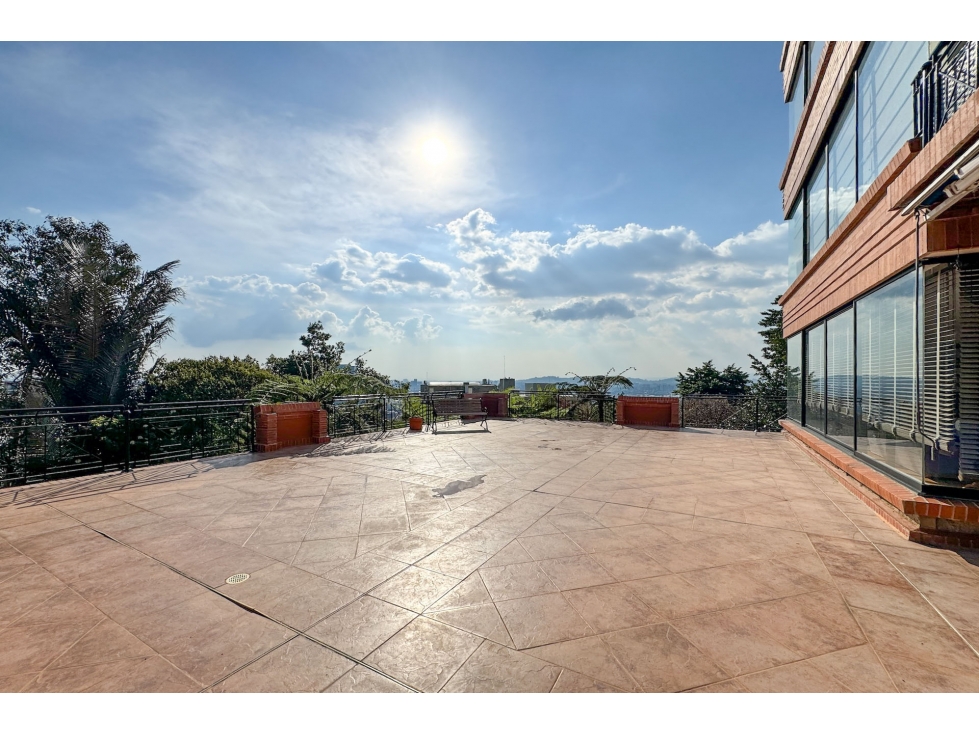 Apartamento con terraza en venta en Santa Bárbara Alta — foto 3