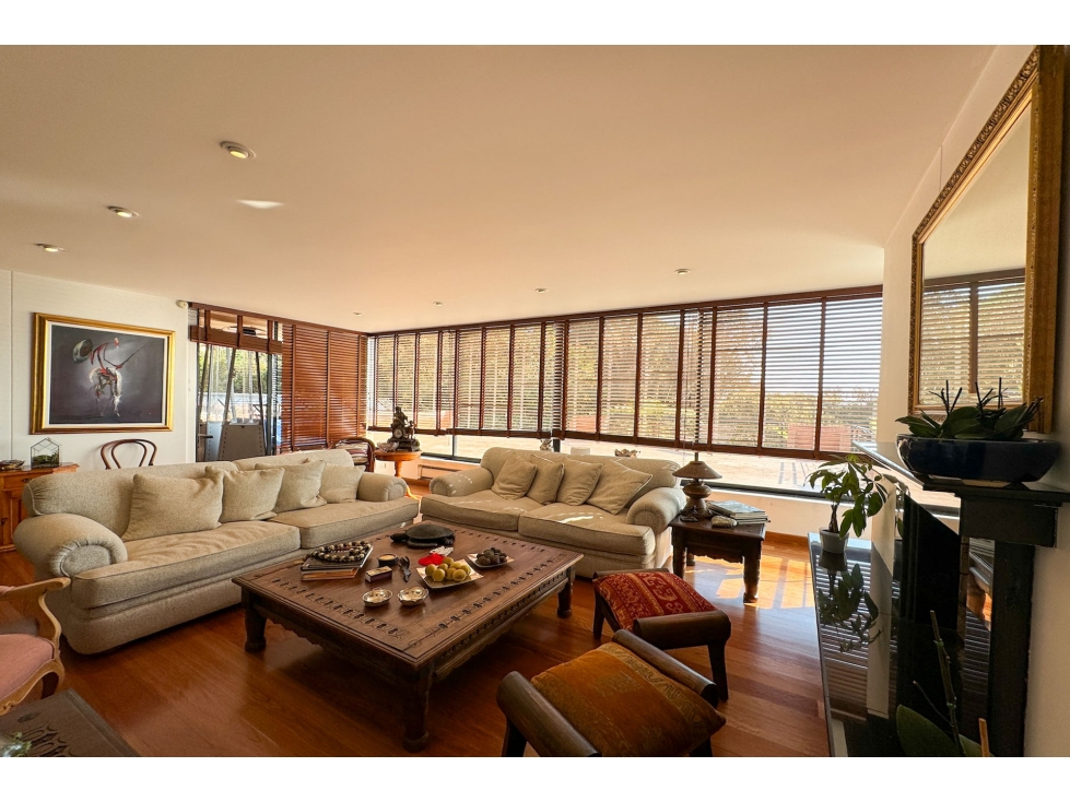 Apartamento con terraza en venta en Santa Bárbara Alta