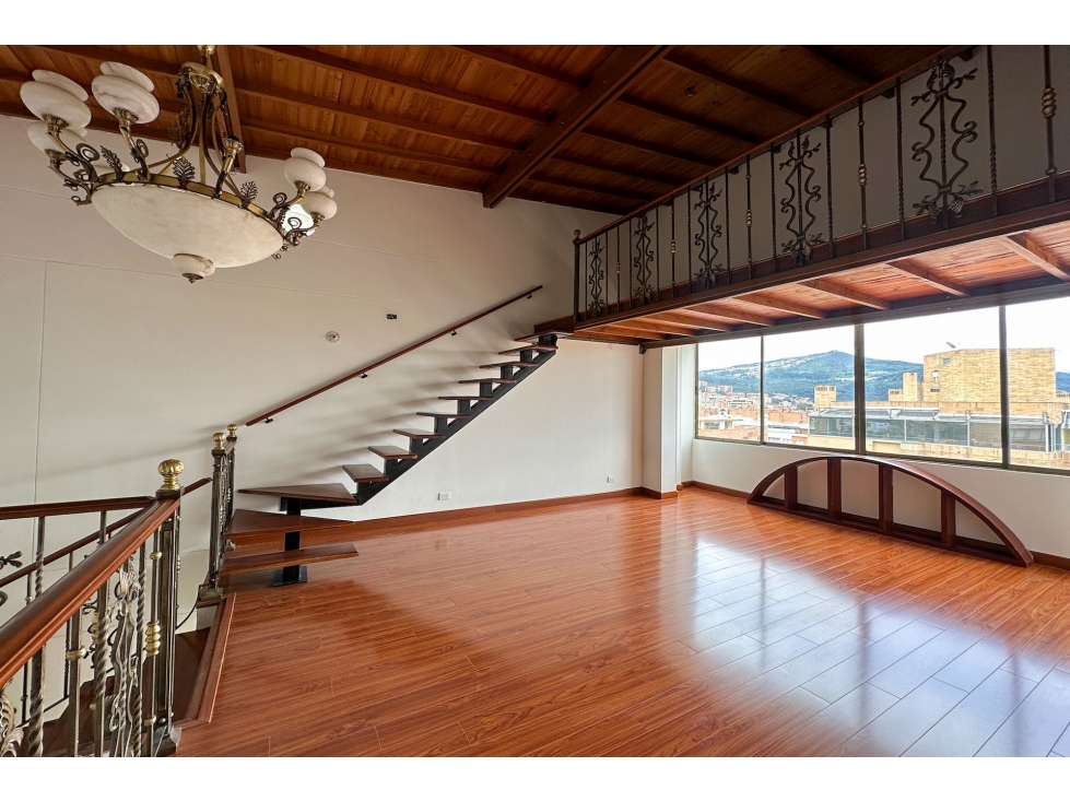 Apartamento Dúplex con terraza en venta en Lisboa