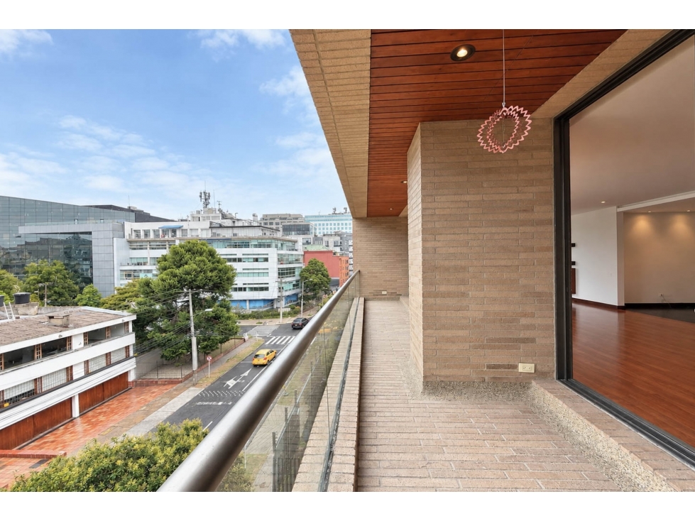 Apartamento en arriendo en Chicó Reservado — foto 5