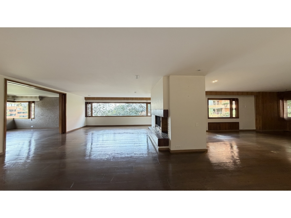 Apartamento para REMODELAR en venta con Terraza en Los Rosales — foto 4