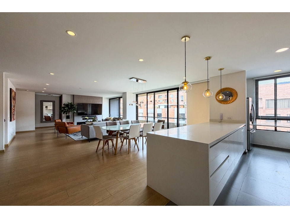 Apartamento en venta o arriendo en La Carolina — foto 4