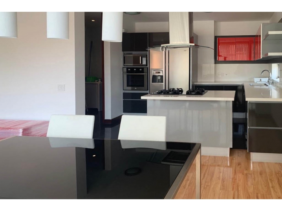 Apartamento amoblado en arriendo en Chicó Norte — foto 2